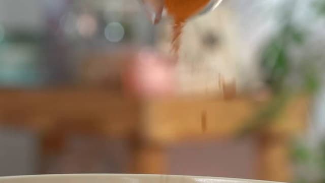 لسان عصفور بالدجاج والخضروات